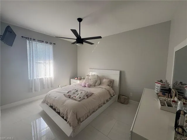 $1,200,000 | 18445 Royal Hammock Boulevard, Naples, FL 34114