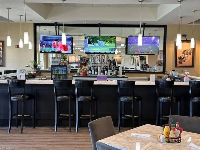 $1,200,000 | 18445 Royal Hammock Boulevard, Naples, FL 34114