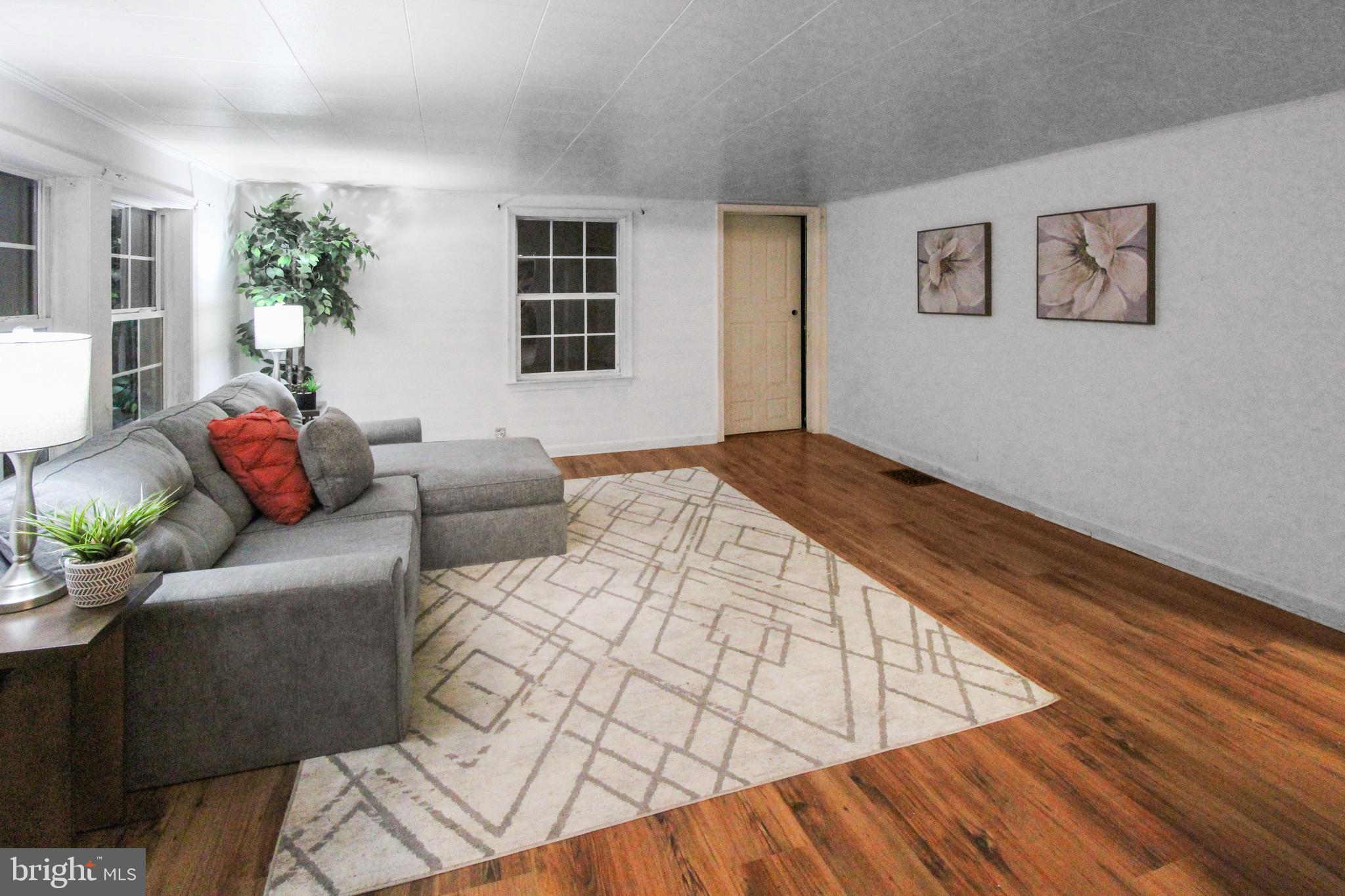 3296 Williamson Road Greencastle, PA 17225 - Photo 2 of 8