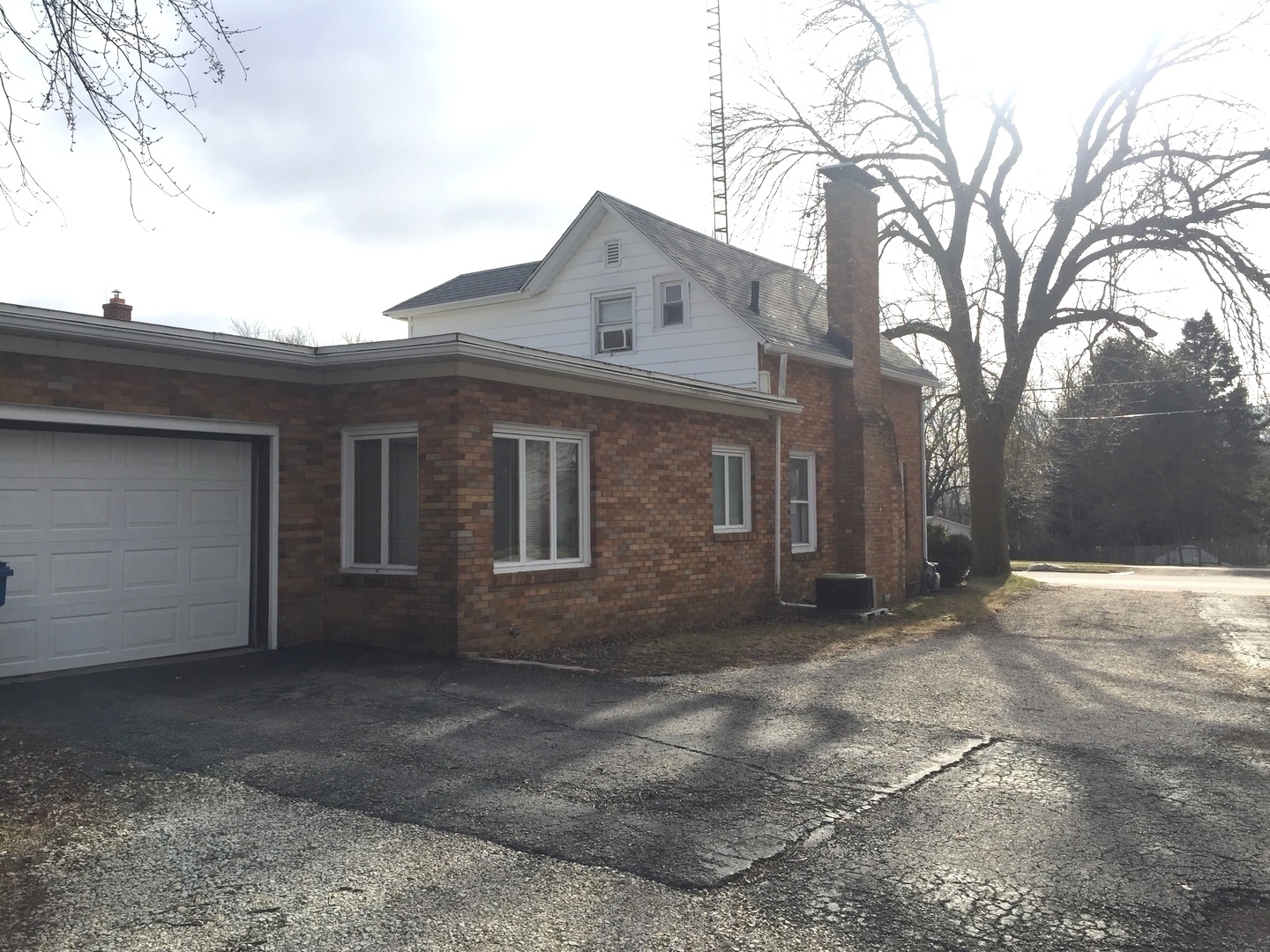 416 Chicago Road Paw Paw, IL 61353 - Photo 22 of 23 Gallery Image 22