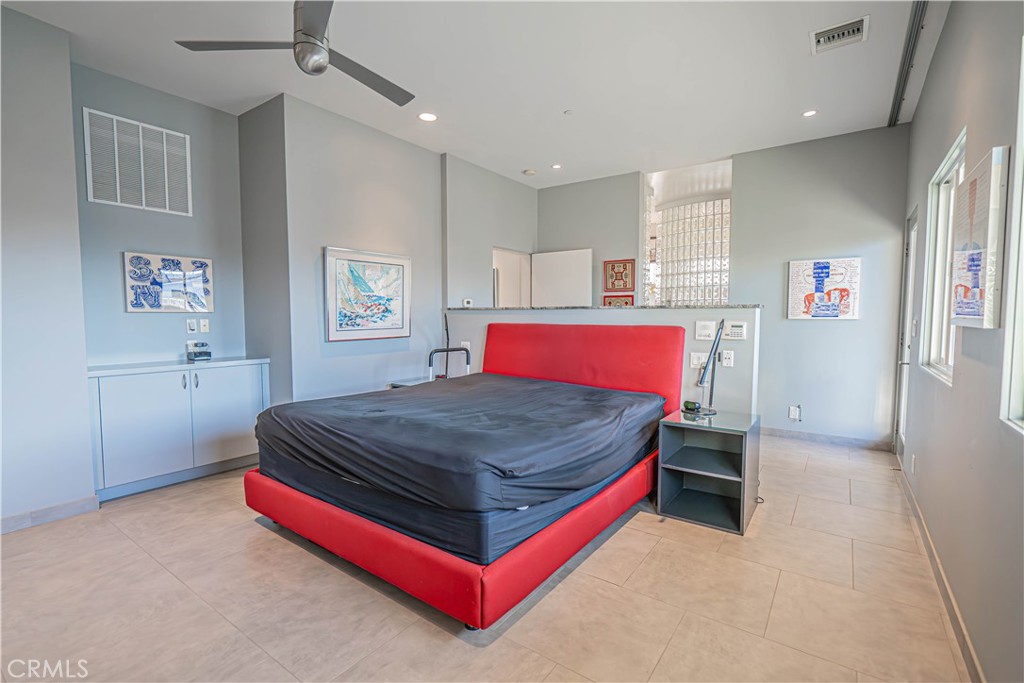 5220 Terramar Way Oxnard, CA 93035 - Photo 59 of 75 a bedroom with a bed and window