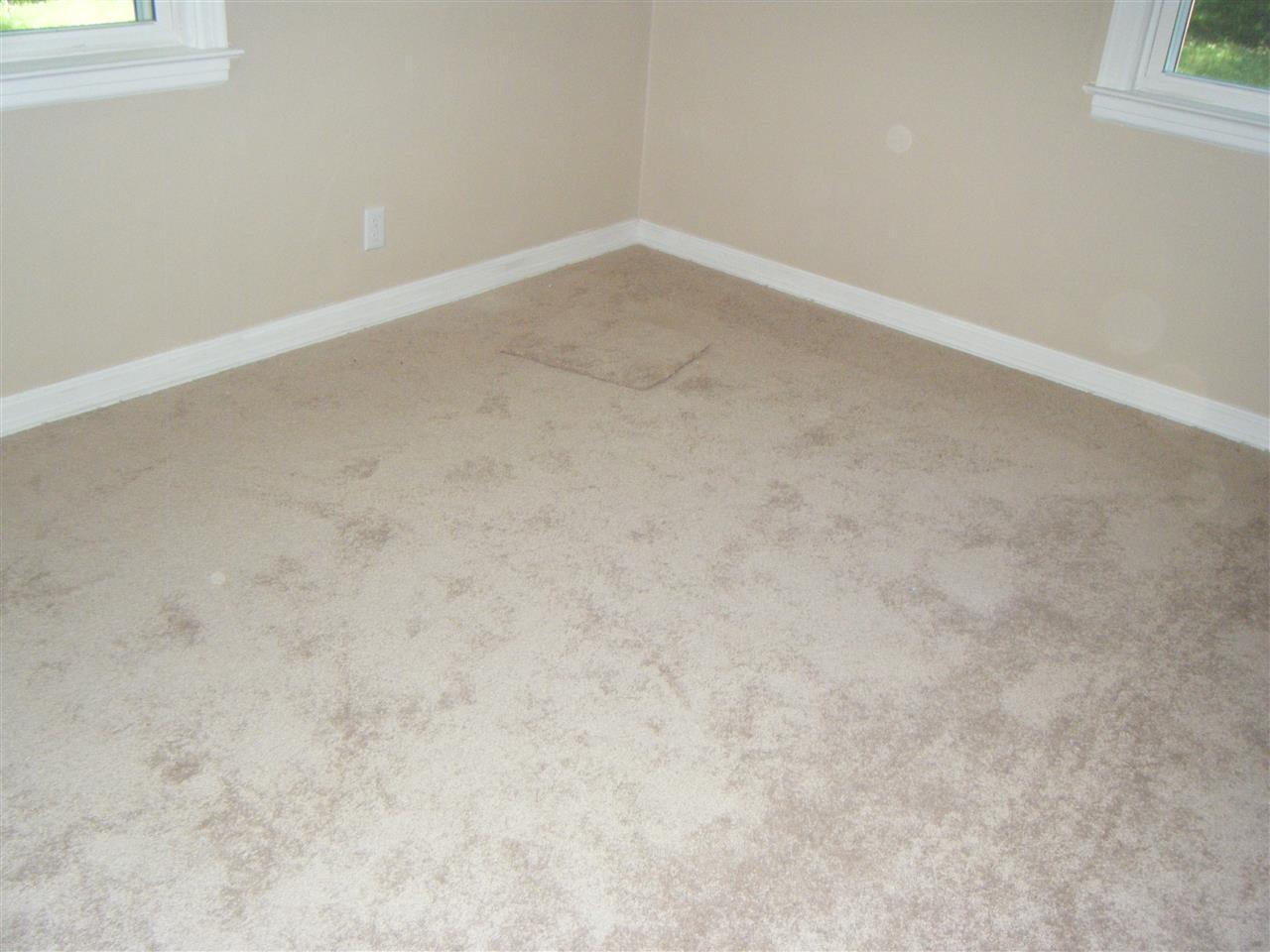 2235 East Paulding Road Fort Wayne, IN 46806 - Photo 8 of 9 Gallery Image 8