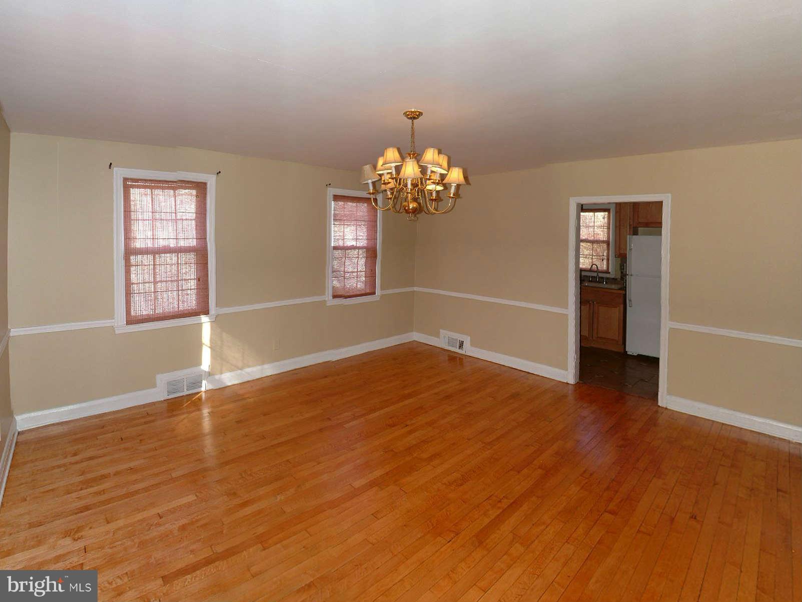 4208 Colonial Road Pikesville, MD 21208 - Photo 4 of 13 Dining Room