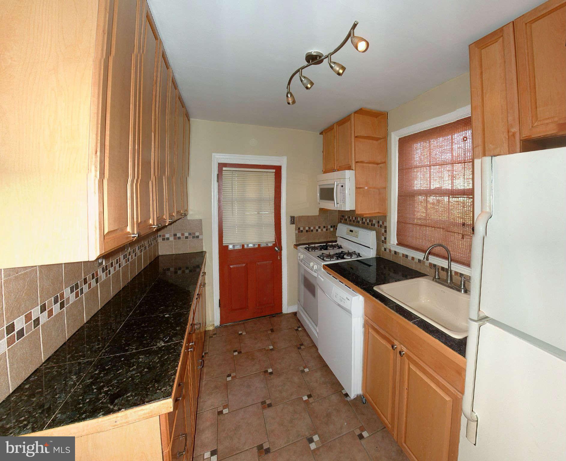 4208 Colonial Road Pikesville, MD 21208 - Photo 5 of 13 Kitchen