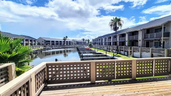 $449,000 | 2004 Bayhouse Drive, Unit 2004, Rockport, TX 78382