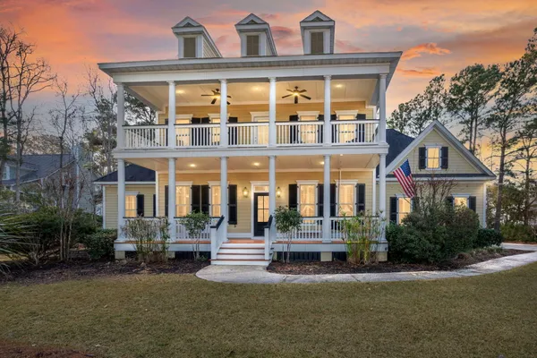 $1,269,900 | 3711 Riverstation Court, Mount Pleasant, SC 29466