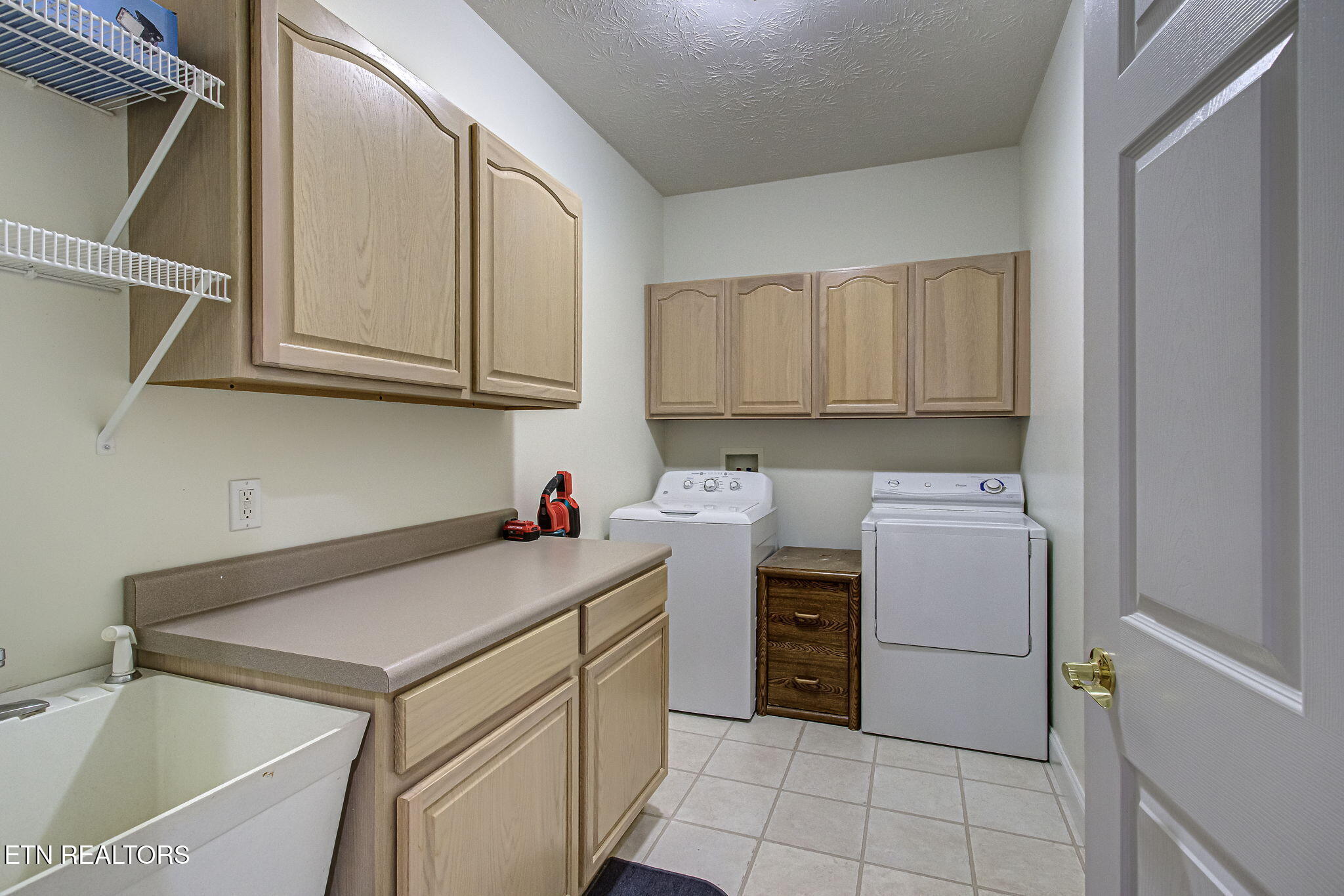 3763 Bent Road Kodak, TN 37764 - Photo 19 of 53 3763 Bent Rd