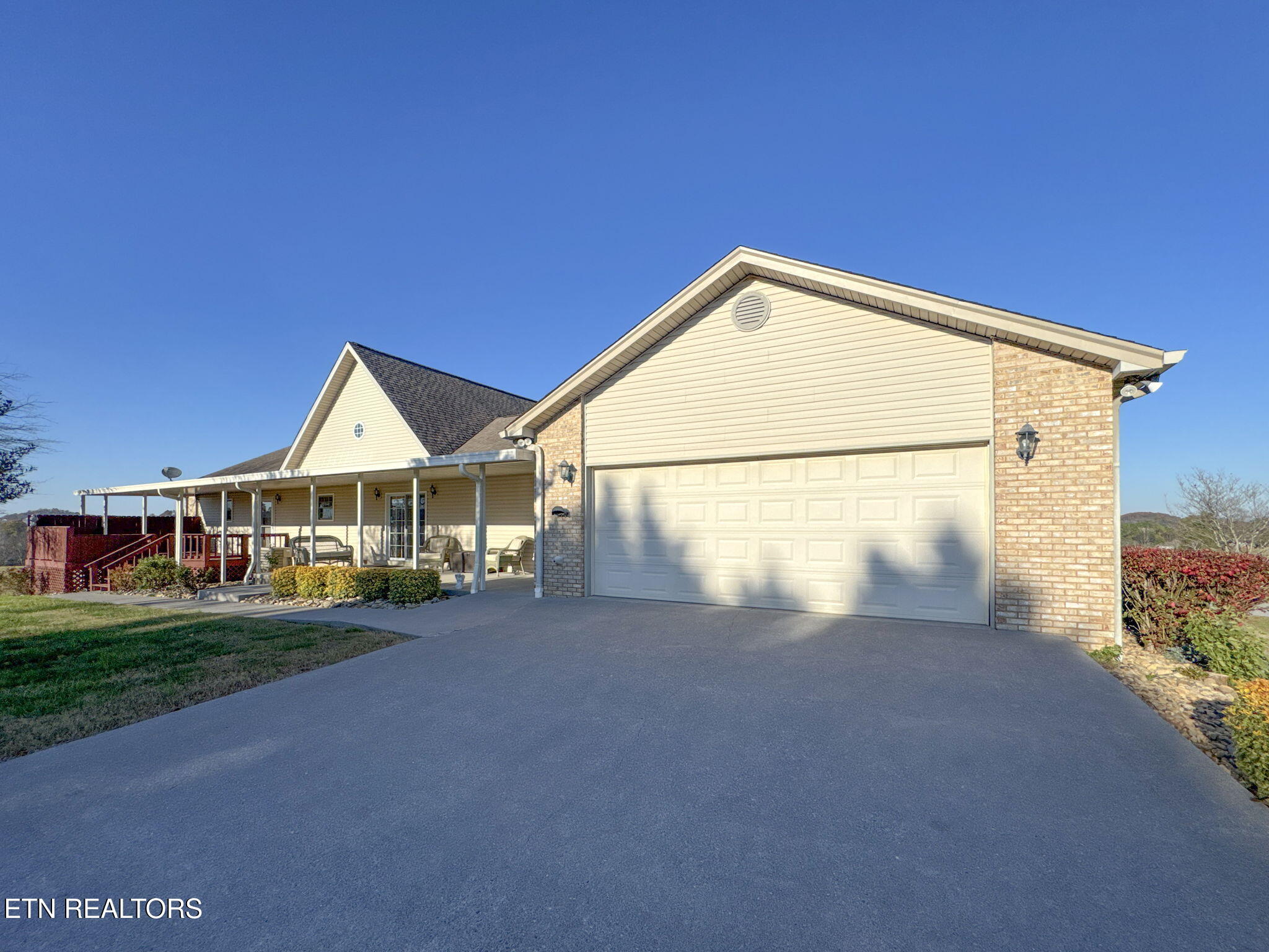 3763 Bent Road Kodak, TN 37764 - Photo 33 of 53 3763 Bent Rd