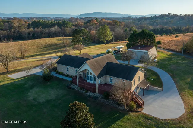 $1,250,000 | 3763 Bent Road, Kodak, TN 37764