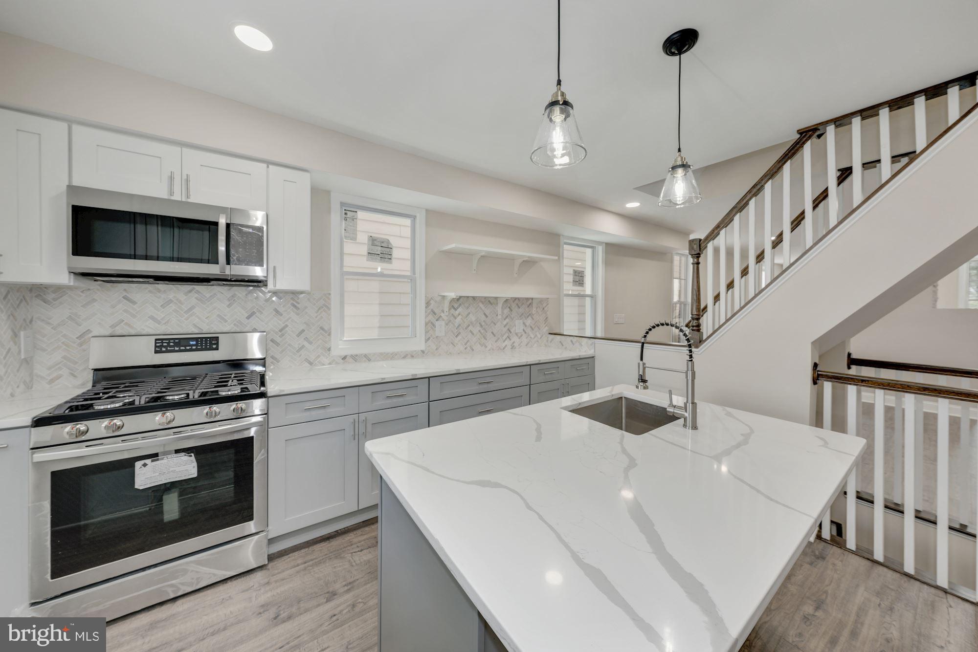 3623 Roland Avenue Baltimore, MD 21211 - Photo 8 of 38 Gallery Image 8