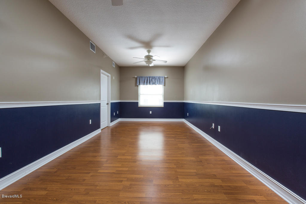 29 Riverside Drive, Unit 502 Cocoa, FL 32922 - Photo 13 of 27 Large Bedrooms