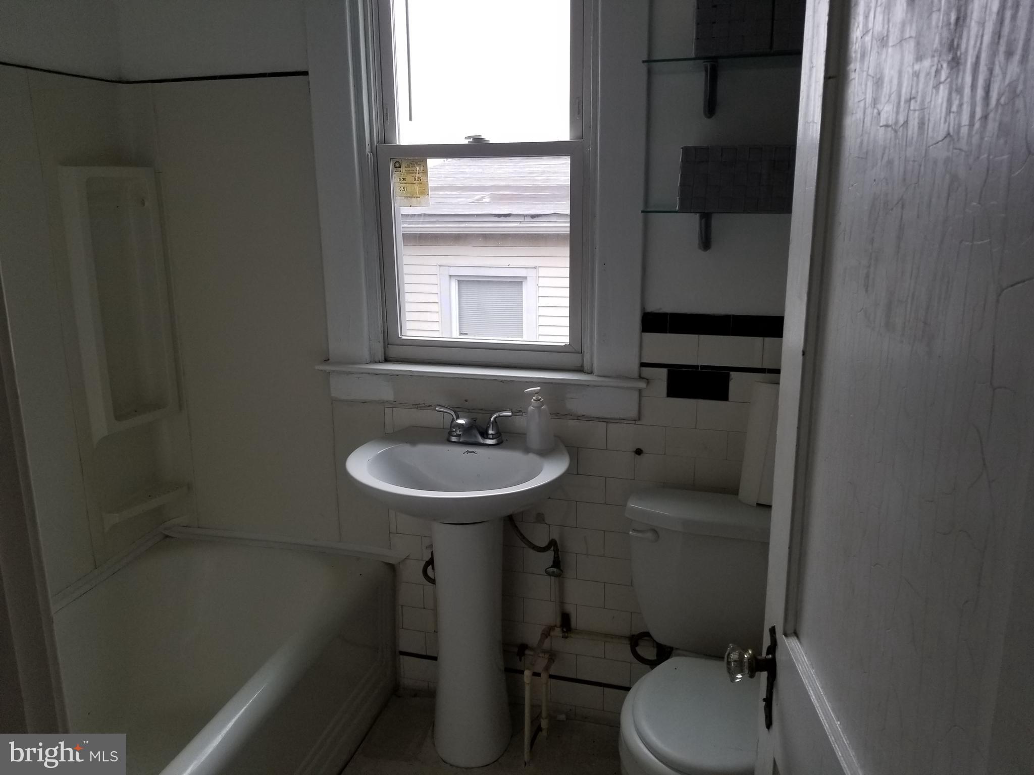 3313 Moravia Road Baltimore, MD 21214 - Photo 22 of 27 Gallery Image 22