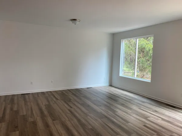 $273,900 | 1050 Rebecca Street, Unit 18, Marshall, MI 49068