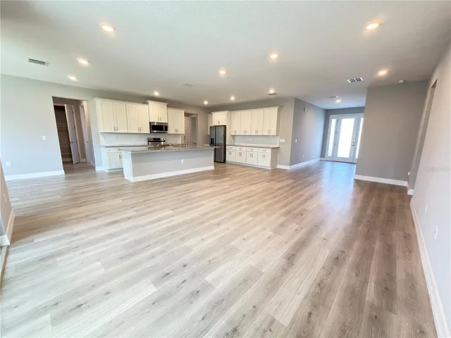 $2,500 | 10380 Southwest 45th Court, Ocala, FL 34476