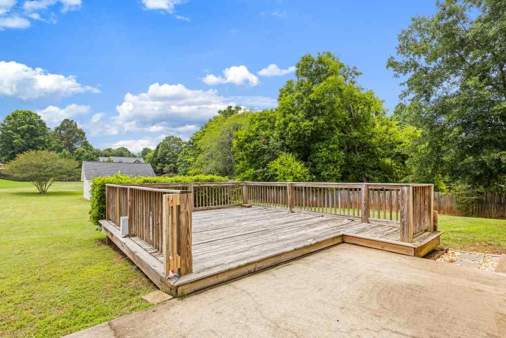 360 Finch Way Jefferson, GA 30549 - Photo 38 of 58