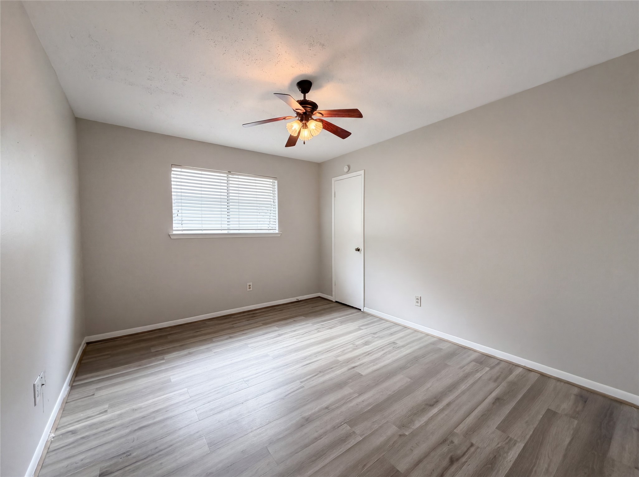 9606 Ballin David Drive Spring, TX 77379 - Photo 12 of 19
