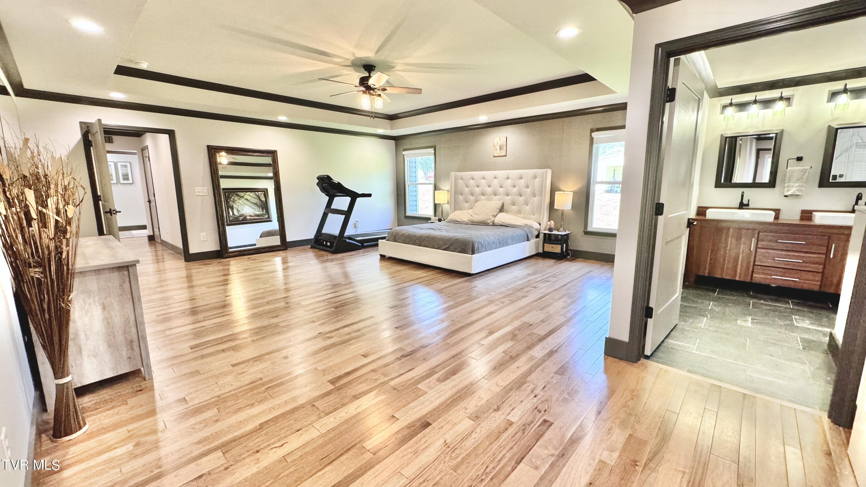 570 Garrison Hollow Road Elizabethton, TN 37643 - Photo 28 of 70 2D816ECD-8D64-46D8-8561-30188C03825AIMG_