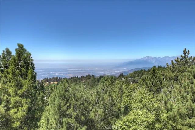 $1,499,999 | 30461 Live Oak Drive, Running Springs, CA 92382