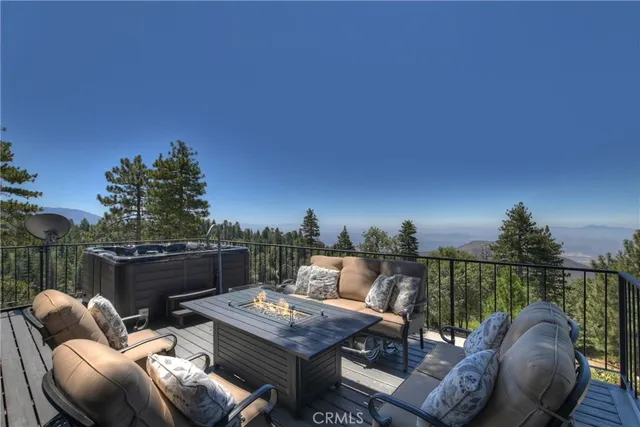 $1,499,999 | 30461 Live Oak Drive, Running Springs, CA 92382