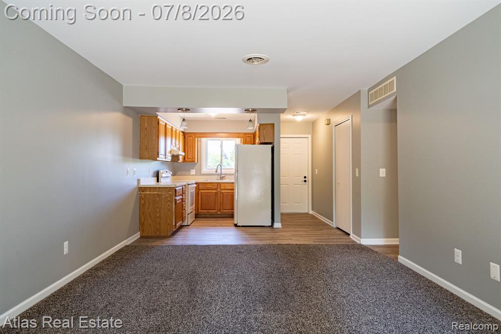 2255 North Milford Road Highland, MI 48357 - Photo 13 of 26