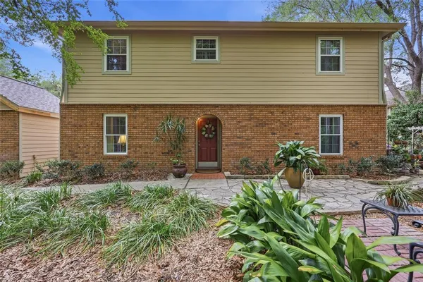 $275,000 | 9702 Southwest 52 Lane, Gainesville, FL 32608