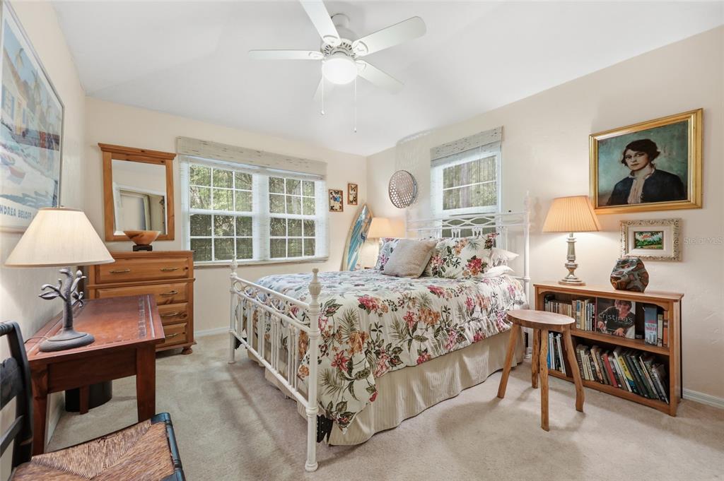 9702 Southwest 52 Lane Gainesville, FL 32608 - Photo 17 of 40