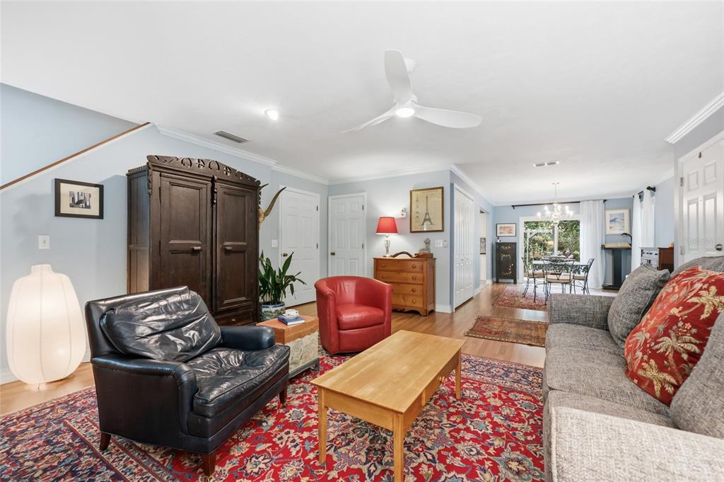 9702 Southwest 52 Lane Gainesville, FL 32608 - Photo 4 of 40