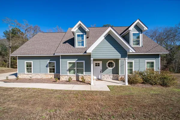 $339,900 | 402 Lee Road 2203, Phenix City, AL 36870