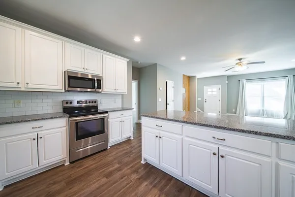 $339,900 | 402 Lee Road 2203, Phenix City, AL 36870