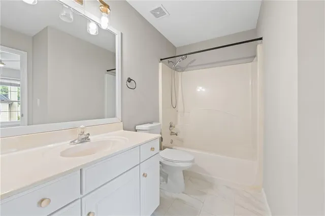 $2,800 | 2878 Calhoun Square, Suwanee, GA 30024