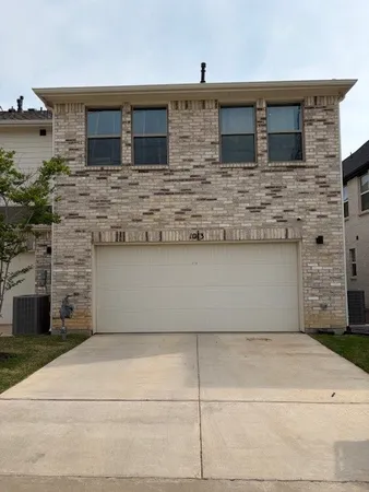 $350,741 | 1013 Carnation Drive, Crowley, TX 76036