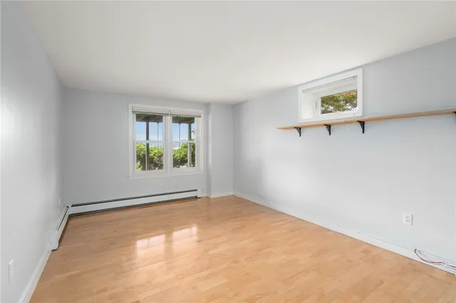 $1,199,900 | 55 West Main Road, Little Compton, RI 02837