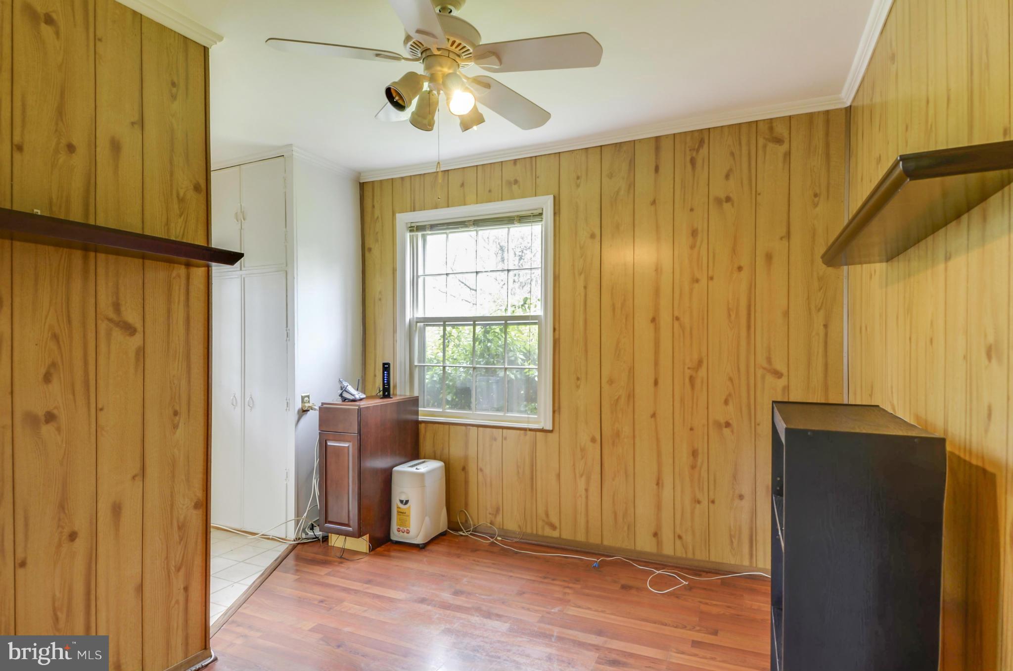 1395 Kimblewick Road Potomac, MD 20854 - Photo 14 of 30 a view of an empty room with a window