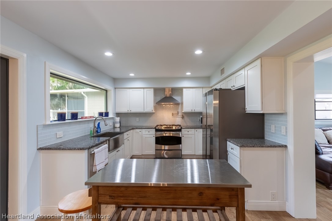 102 Squirrel Point Lorida, FL 33857 - Photo 14 of 47