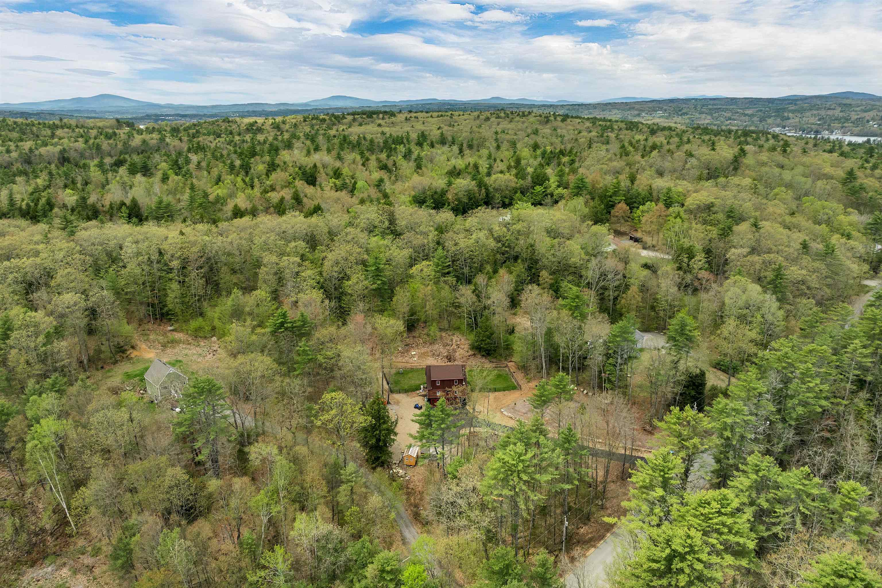 194 Hurricane Road Belmont, NH 03220 - Photo 13 of 59