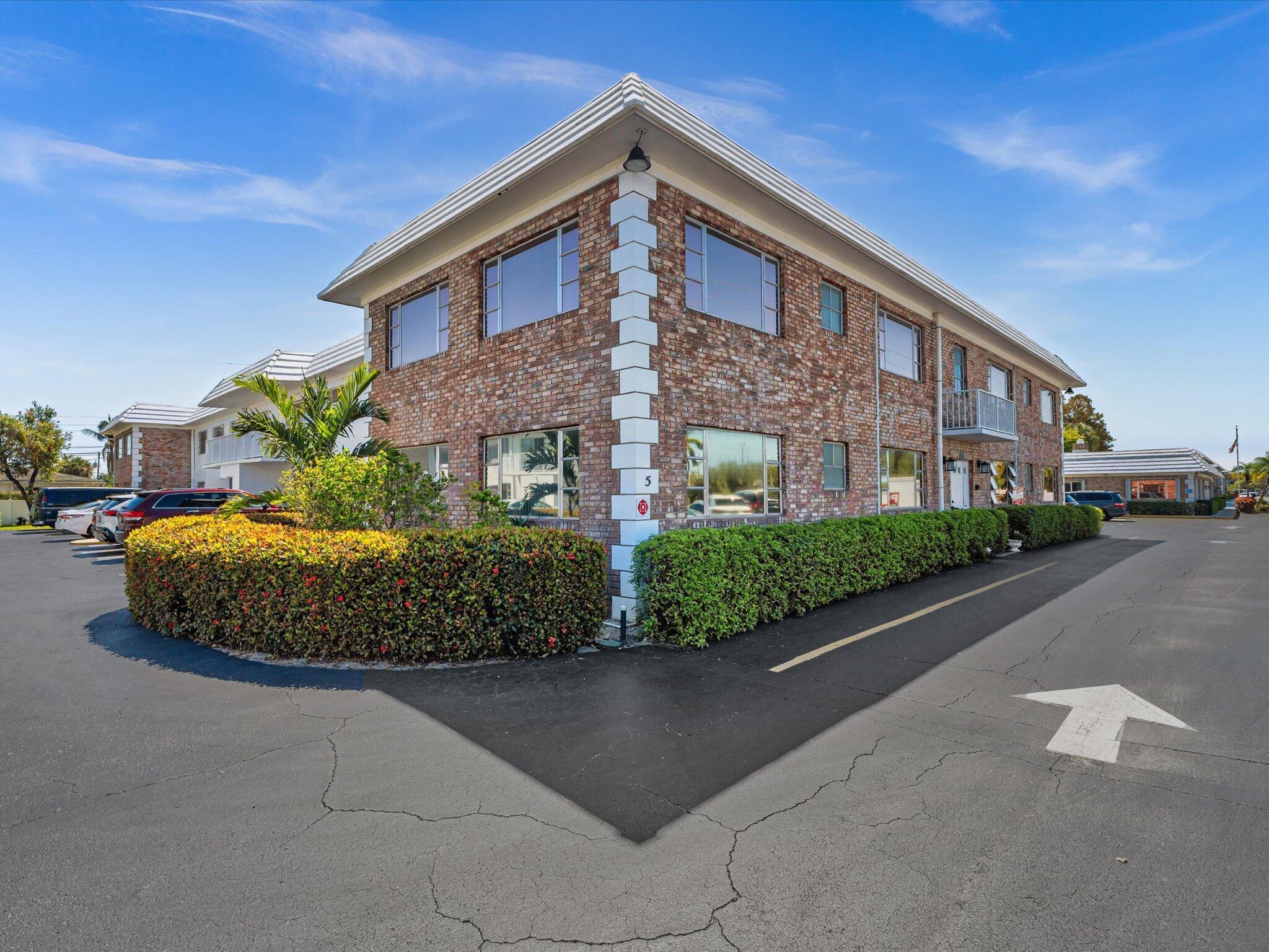 350 South Cypress Road, Unit 501 Pompano Beach, FL 33060 - Photo 2 of 48 01-FPP00001