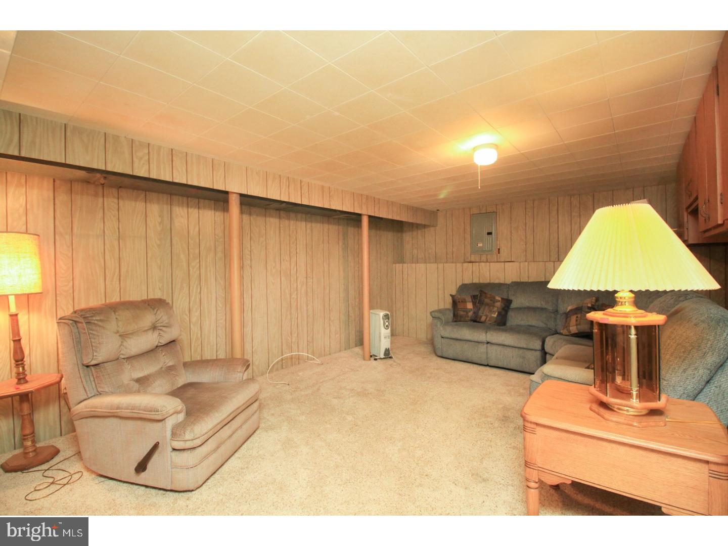 7 Collins Lane Maple Shade, NJ 08052 - Photo 21 of 25 Family Room