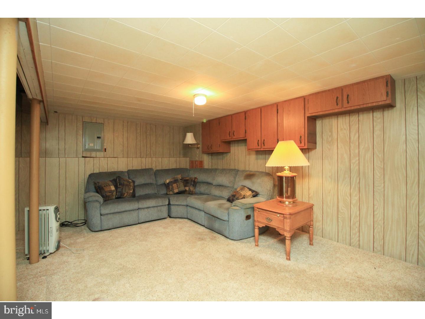 7 Collins Lane Maple Shade, NJ 08052 - Photo 22 of 25 Family Room