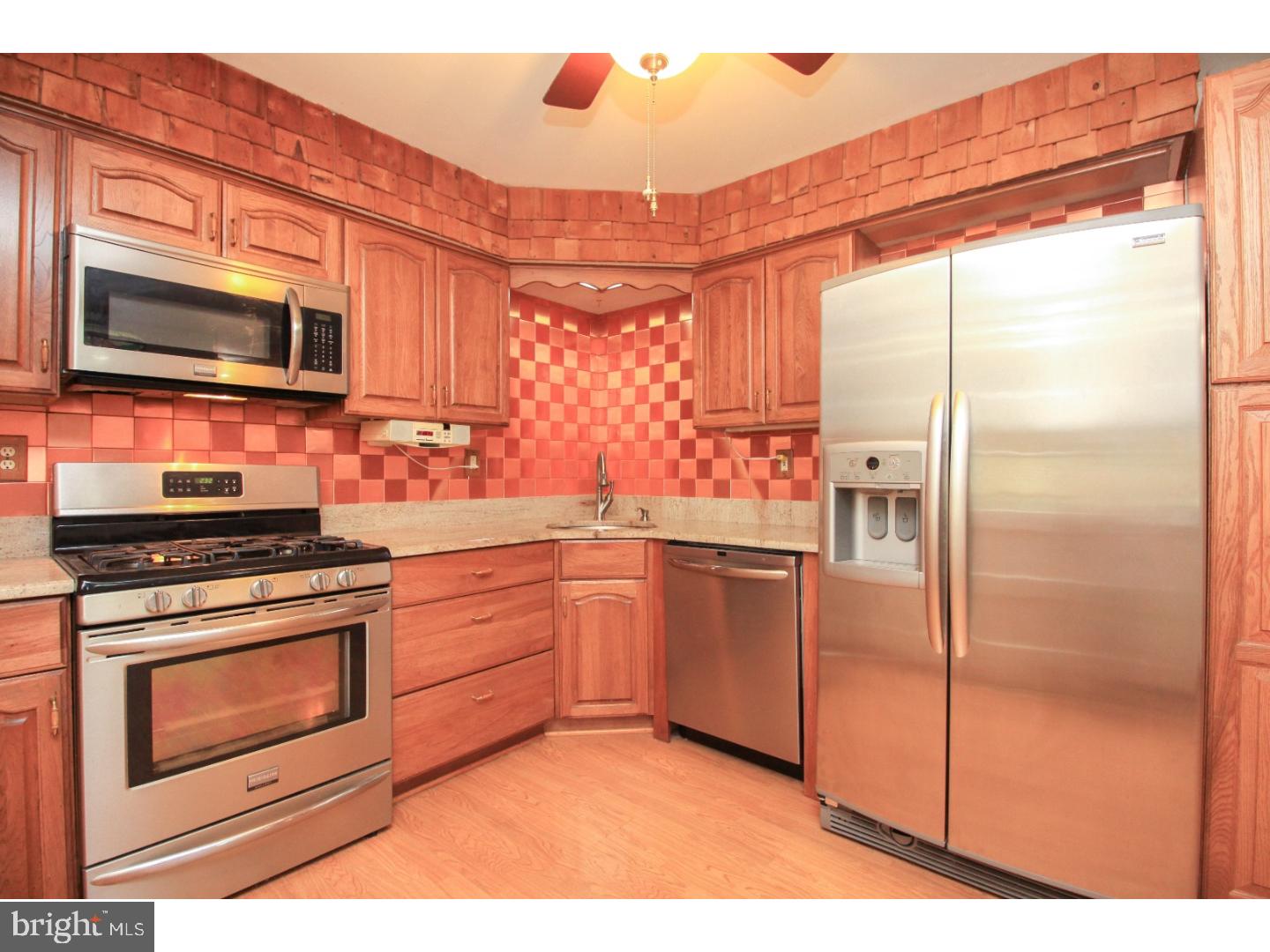 7 Collins Lane Maple Shade, NJ 08052 - Photo 5 of 25 Kitchen