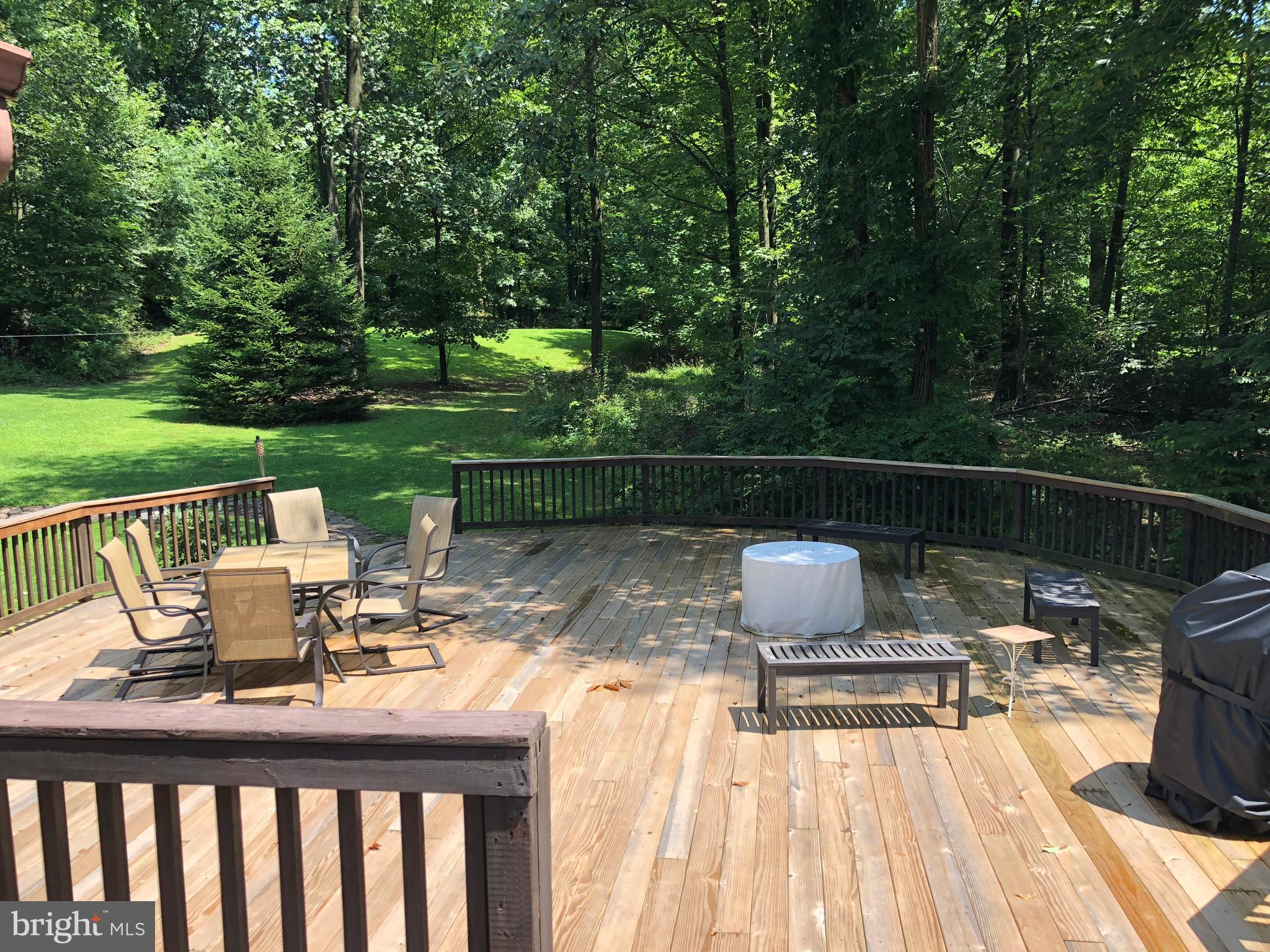 86 Overlook Road Morgantown, PA 19543 - Photo 5 of 26 Gallery Image 5