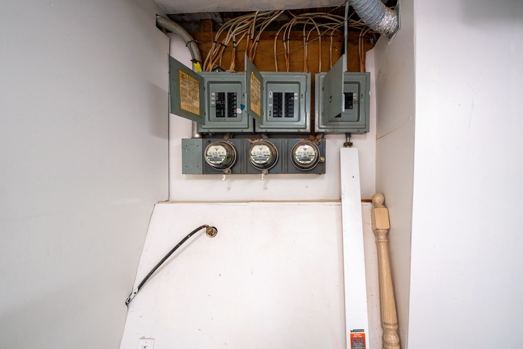 77 Webster Street Boston, MA 02128 - Photo 25 of 32