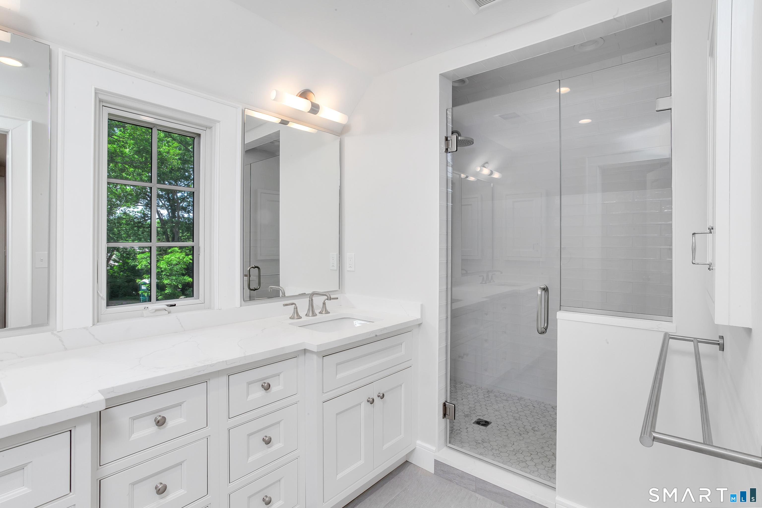 32 Wood Road Branford, CT 06405 - Photo 32 of 40