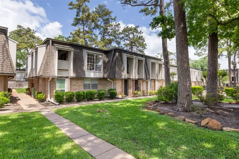 $215,000 | 12633 Memorial Drive, Unit 57, Houston, TX 77024
