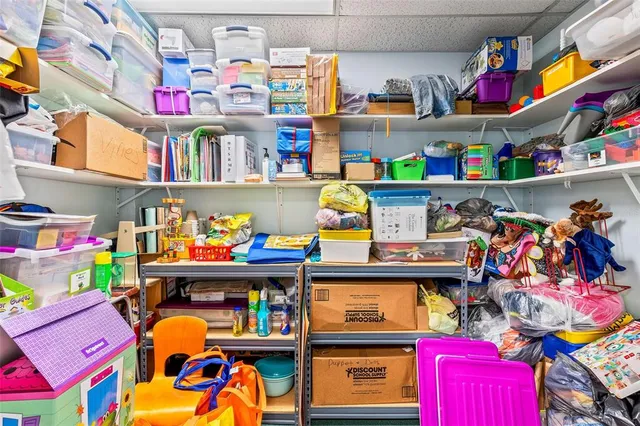 $870,000 | 258 Southwest Columbia Avenue, Lake City, FL 32025