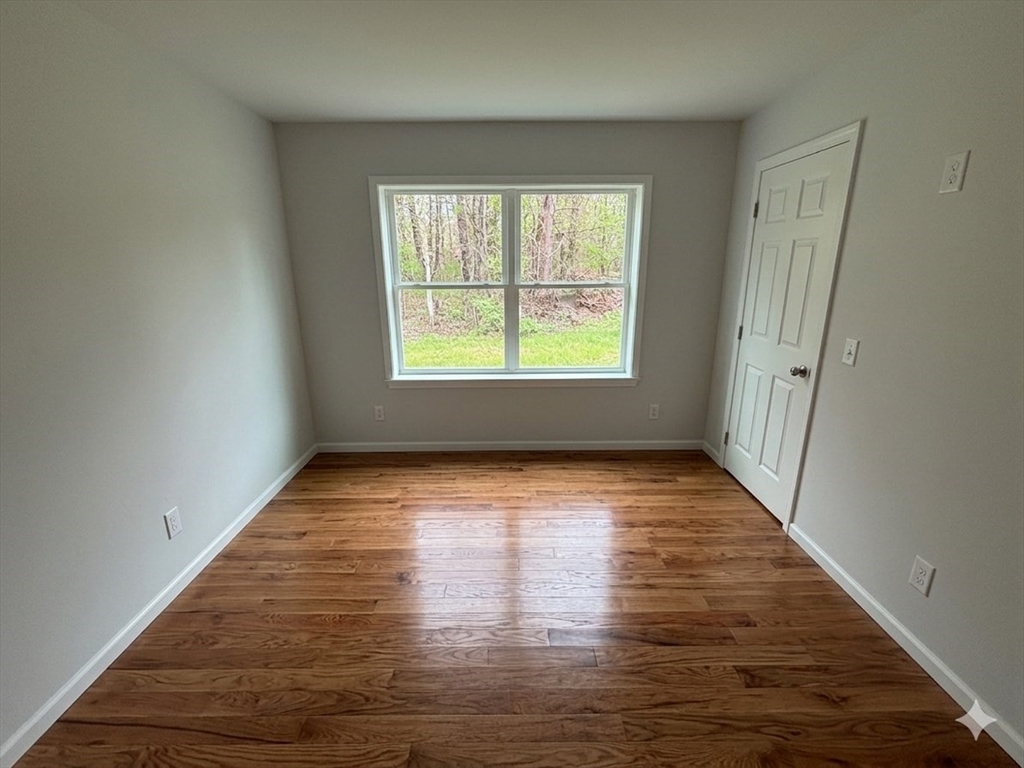 685 West Street, Unit 3 Amherst, MA 01002 - Photo 9 of 11
