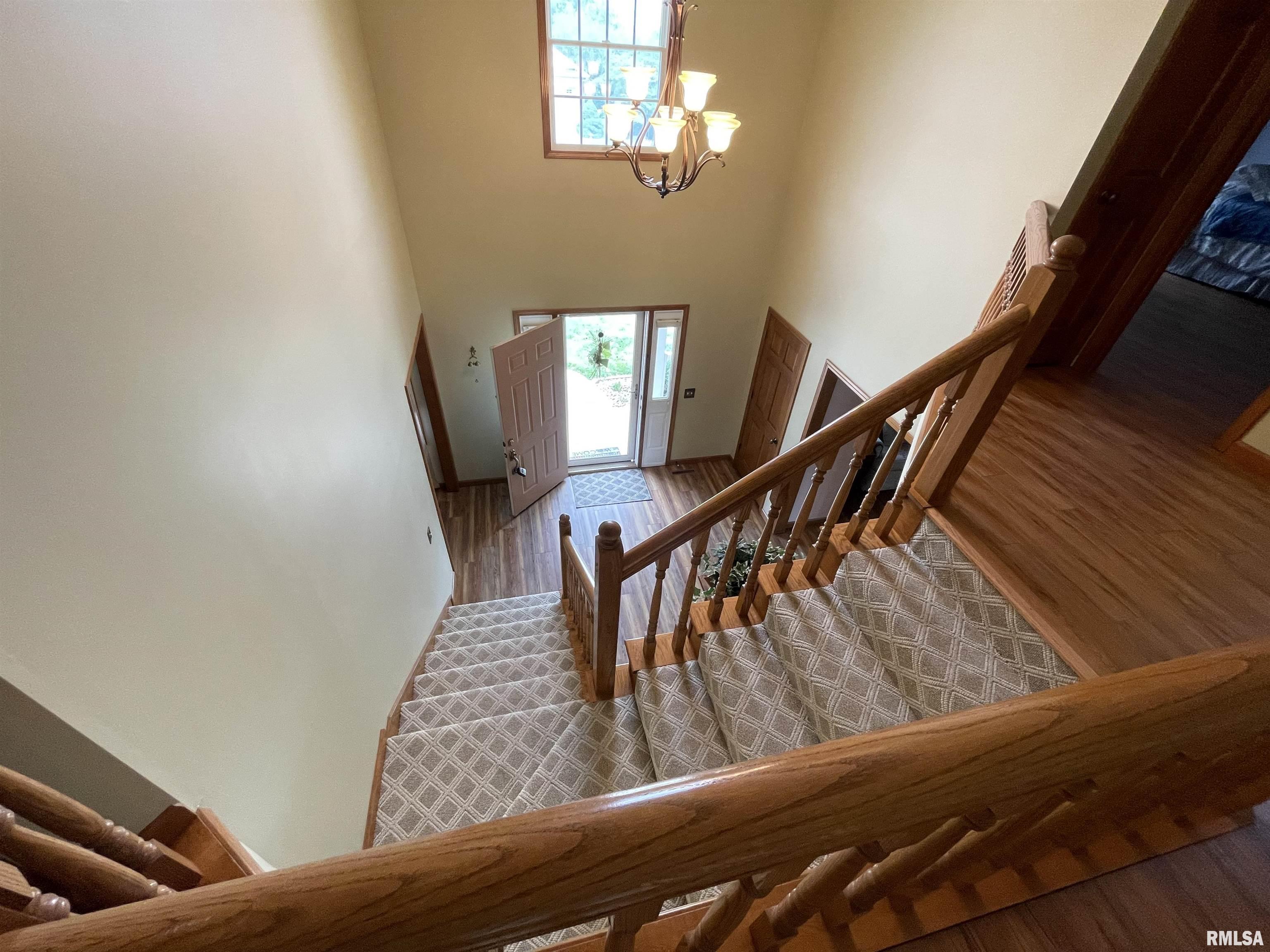 2201 Redlands Drive Springfield, IL 62711 - Photo 16 of 95 Gallery Image 16