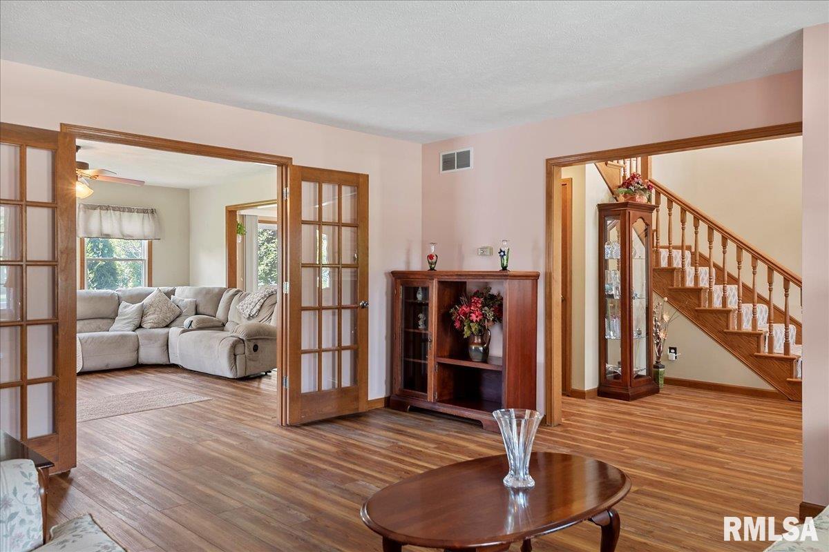 2201 Redlands Drive Springfield, IL 62711 - Photo 85 of 95 Gallery Image 85