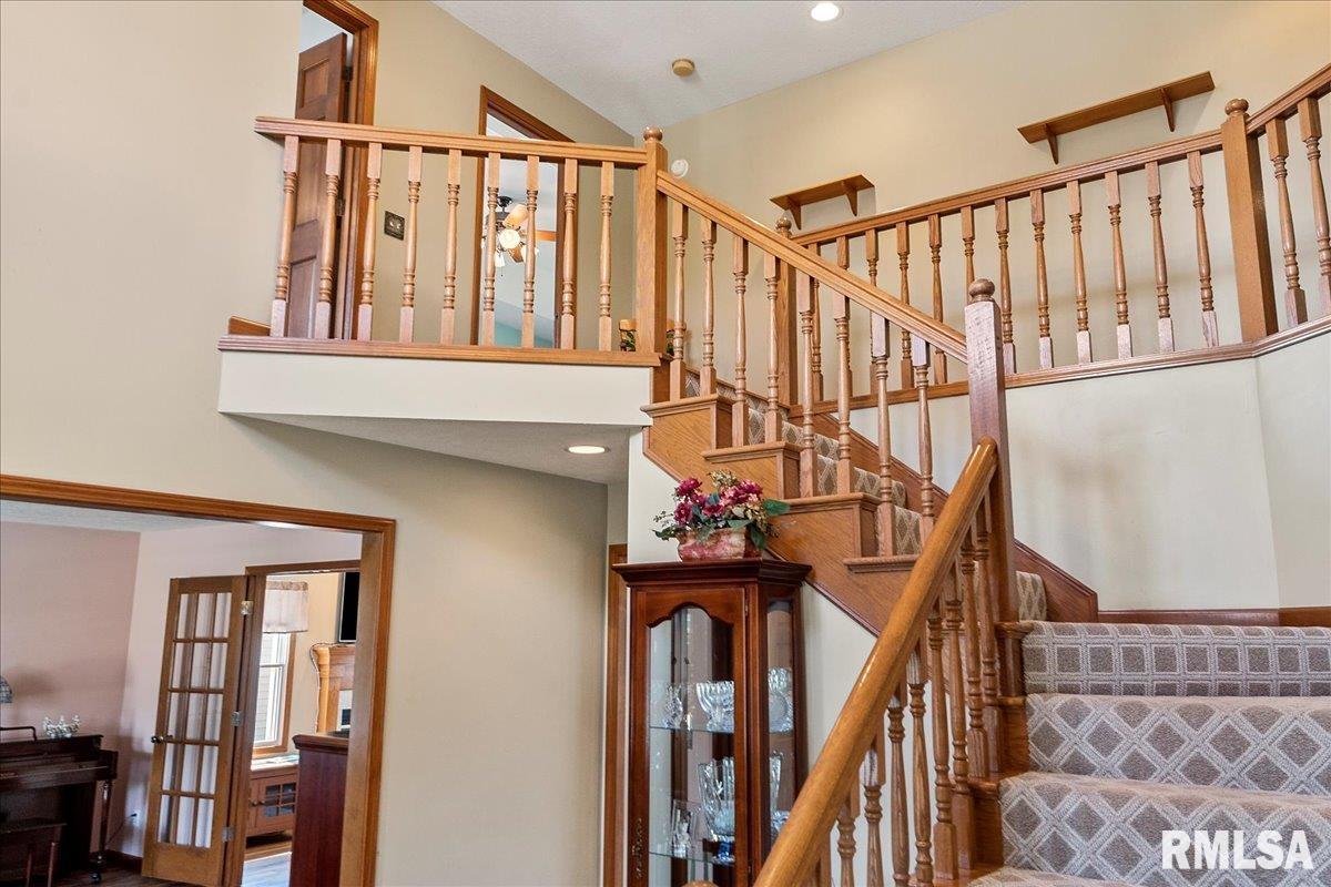 2201 Redlands Drive Springfield, IL 62711 - Photo 92 of 95 Gallery Image 92