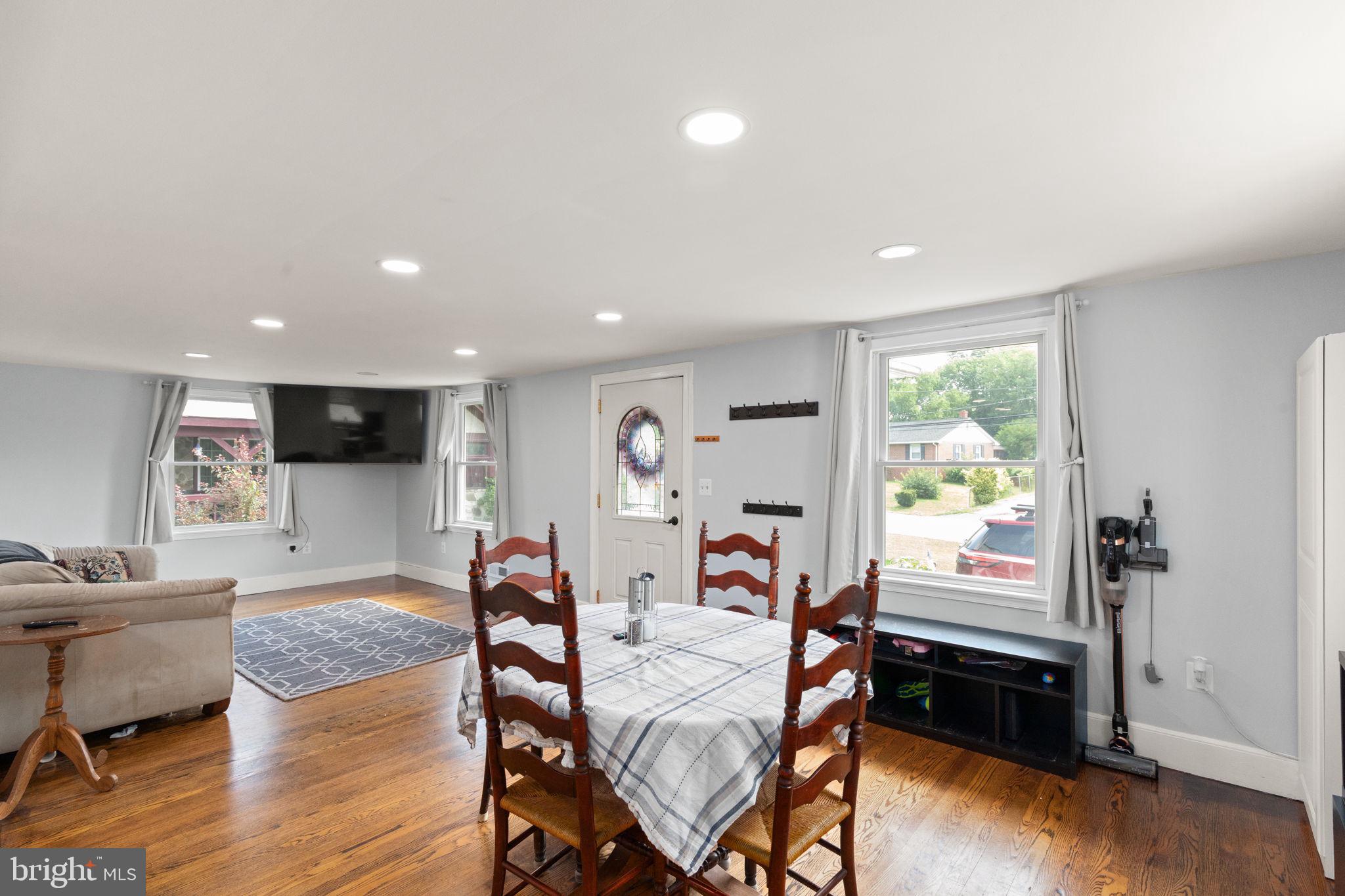 105 Mechanics Valley Road North East, MD 21901 - Photo 8 of 34 Open concept main area for a spacious feel thruout