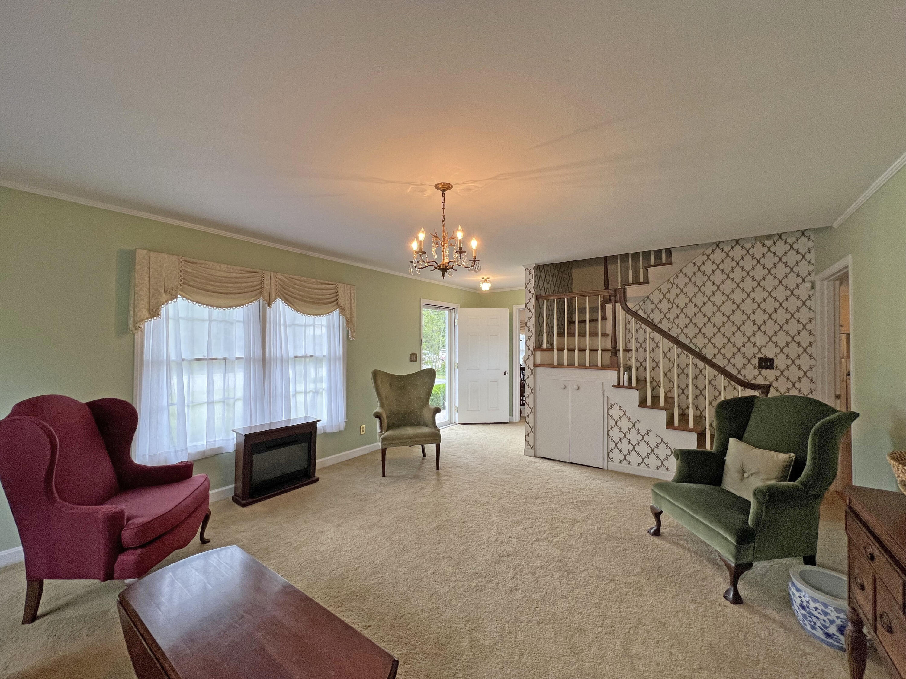 640 Hampton Street Elloree, SC 29047 - Photo 16 of 24 hampton17